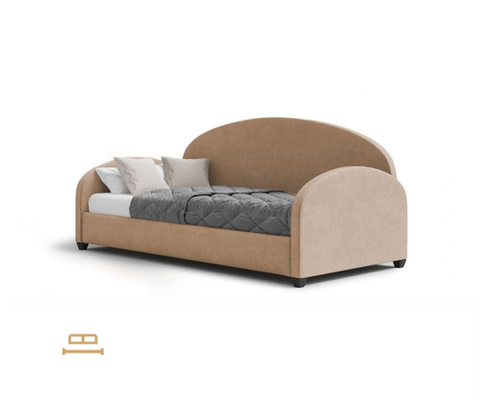 Curve Dienas Gulta